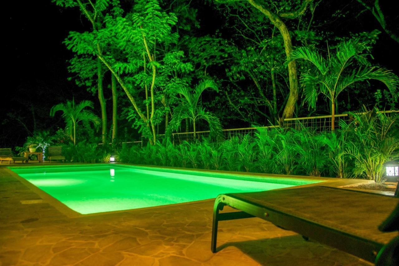 Casa Coco De Mer 1 Tamarindo Exterior photo